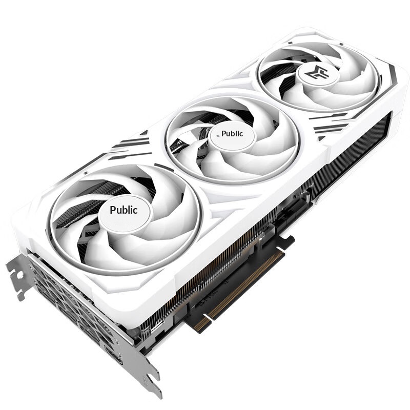 Galax GeForce RTX 5080 Metal M - Rtx 5080 16Gb recensione e prezzo
